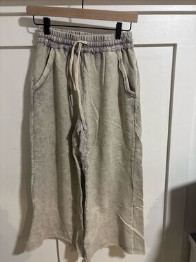 Zenana Outfitters Washed Light Beige Elastic Drawstring Wide-Leg Joggers